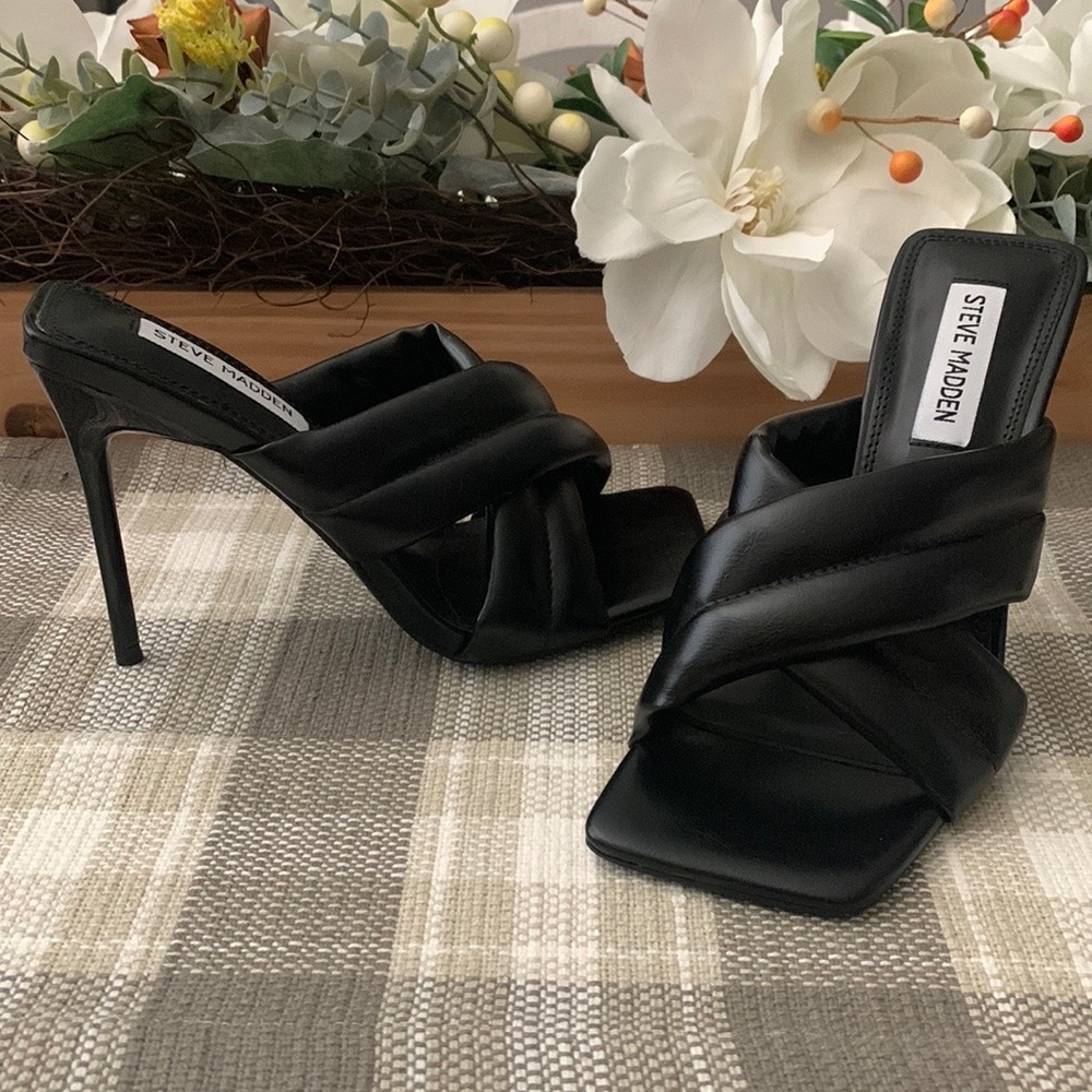 New Steve Madden Black Slide Stiletto Heels - New w/out box